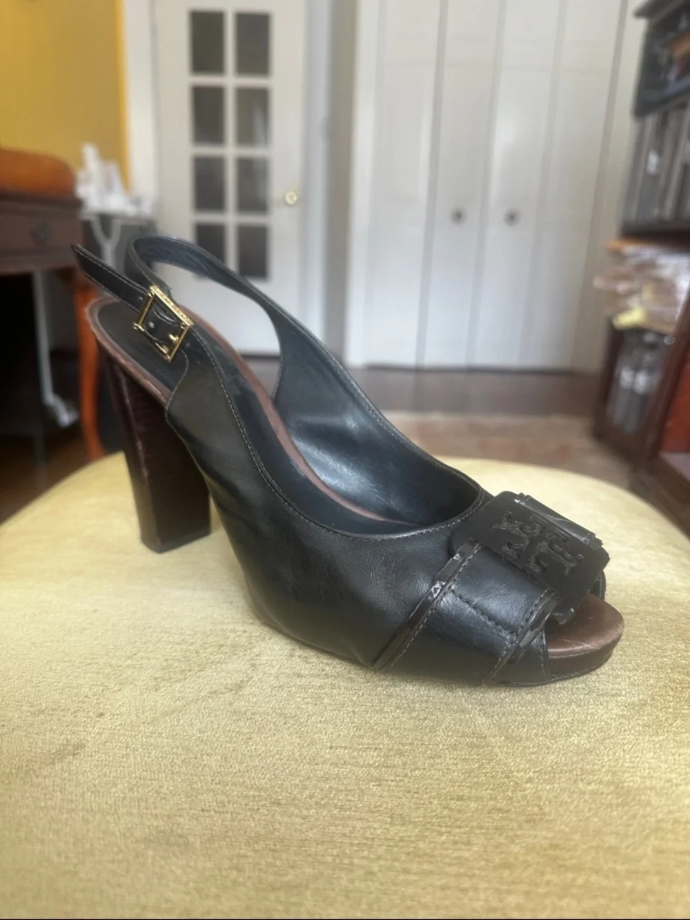 Tory Burch Black Leather Slingback Peep-Toe Heels with Buckle Detail Size 8.5